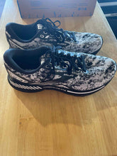 Load image into Gallery viewer, Shoe Size 9.5 Brooks B&amp;W Running Shoes
