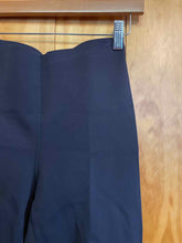 Load image into Gallery viewer, Size 8 Lululemon Black Women's Leggings
