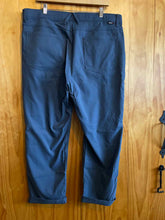 Load image into Gallery viewer, Size 38x30 Gerry Men's Pants
