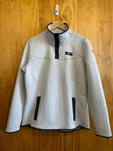 Load image into Gallery viewer, Women Size Large MooseJaw White Women's Jacket
