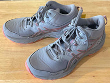 Load image into Gallery viewer, Shoe Size 9.5 Asics Grey Trail Running Shoes
