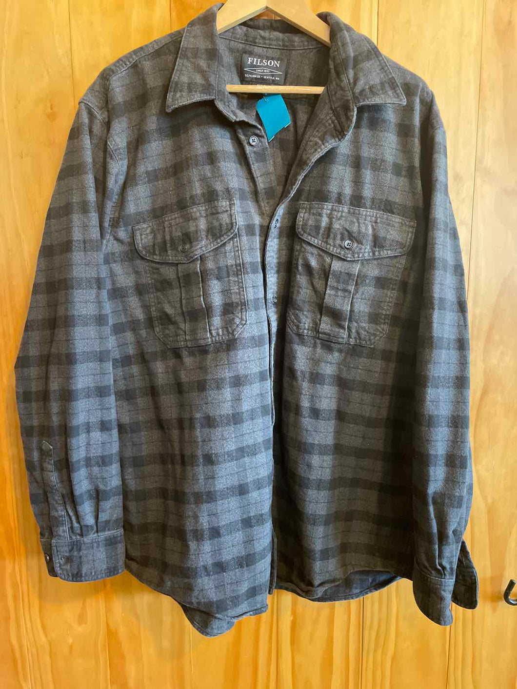 Size XL Filson Men's Flannel