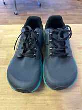 Load image into Gallery viewer, Women's Shoe Size 8 Altra Grey Trail Running Shoes
