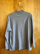 Load image into Gallery viewer, Size XL Duluth Trading Men&#39;s Long Sleeve Shirt
