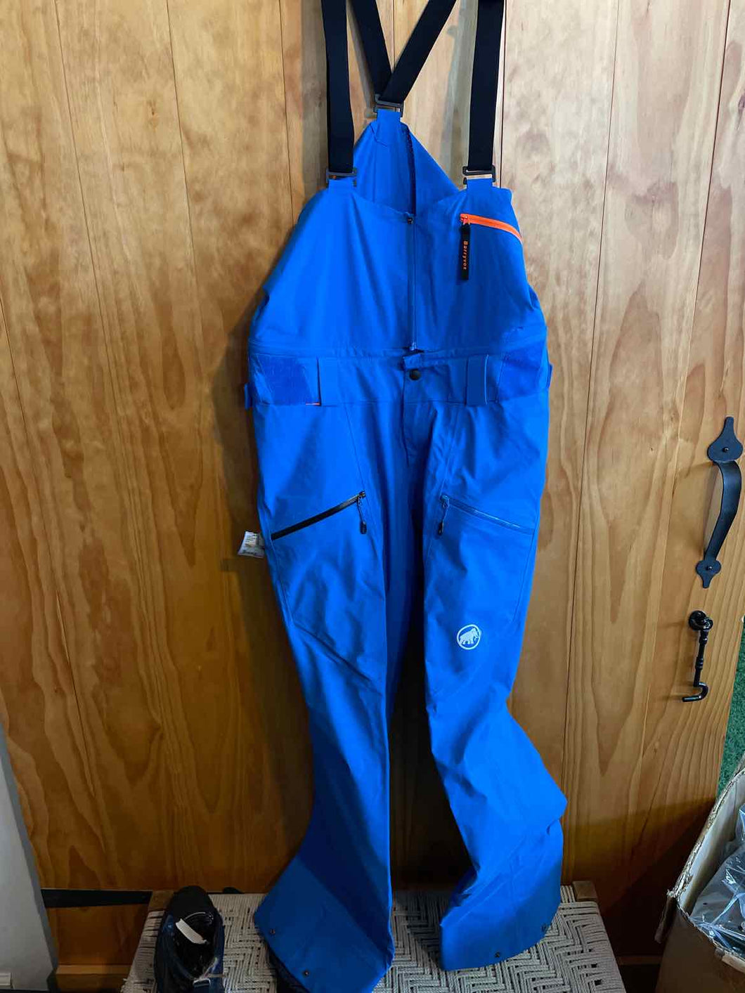 Size 32 mammut Men's Snow Pants
