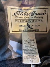 Load image into Gallery viewer, Size Small Eddie Bauer Black Women's Vest

