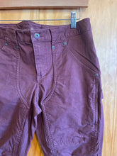Load image into Gallery viewer, Size 10 Duluth Trading Dark Purple Women&#39;s Pants
