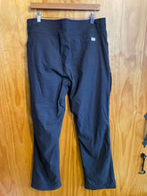 Load image into Gallery viewer, Size 34 Orvis Men's Pants
