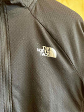 Load image into Gallery viewer, Size L The North Face Men's Long Sleeve Shirt
