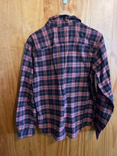 Load image into Gallery viewer, Size M Patagonia Men's Flannel
