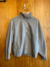 Load image into Gallery viewer, Size Medium Everlane Heather Gray Women&#39;s Sweater &amp; Sweatshirt
