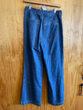 Load image into Gallery viewer, Size 26 Madewell Denim Women&#39;s Jeans
