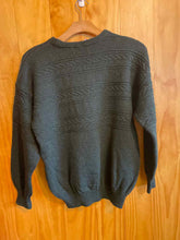 Load image into Gallery viewer, Size L East Quay Men&#39;s Sweater &amp; Sweatshirt
