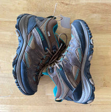 Load image into Gallery viewer, Shoe Size 7 Merrell Brown Hiking Boots
