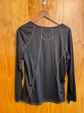 Load image into Gallery viewer, Size XL C-Buk Black Women&#39;s Long Sleeve Shirt
