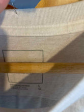 Load image into Gallery viewer, Size Large The North Face Men&#39;s Long Sleeve Shirt
