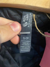 Load image into Gallery viewer, Size Small Mountain Hardwear Black Women's Vest
