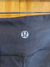 Load image into Gallery viewer, Size 6 Lululemon Black Women&#39;s Leggings

