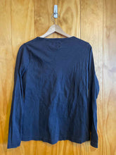 Load image into Gallery viewer, Size M Duluth Trading Black Women's Long Sleeve Shirt
