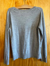 Load image into Gallery viewer, Size XL Ellen Tracy Grey Women's Sweater &amp; Sweatshirt
