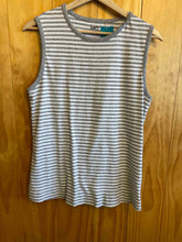 Load image into Gallery viewer, Size M Duluth Trading Grey Women's Tank Top
