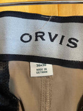 Load image into Gallery viewer, Size 36 Orvis Men's Pants
