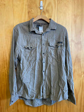Load image into Gallery viewer, Size XL Black Diamond Men's Flannel
