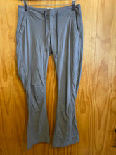 Load image into Gallery viewer, Size 2 Columbia Grey Women's Hiking Pants
