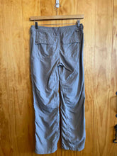 Load image into Gallery viewer, Size 4 The North Face Grey Women's Hiking Pants
