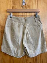 Load image into Gallery viewer, Size 4 The North Face Tan Women's Shorts

