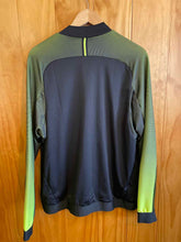 Load image into Gallery viewer, Size M Nike Men's Light Jacket
