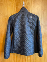 Load image into Gallery viewer, Women Size Large The North Face Black Women&#39;s Jacket
