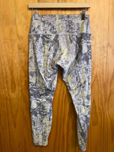 Load image into Gallery viewer, Size 10 Lululemon Grey Women's Leggings
