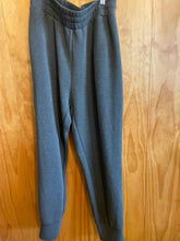 Load image into Gallery viewer, Size Large Varley Green Women's Sweatpants
