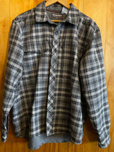 Load image into Gallery viewer, Size L Simms Men's Flannel
