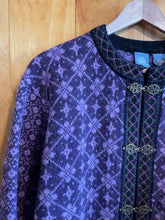 Load image into Gallery viewer, Size Medium Frost Purple Women's Sweater &amp; Sweatshirt

