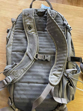 Load image into Gallery viewer, Black Diamond 20L Backpack
