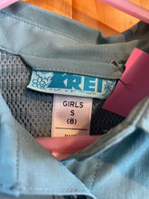 Load image into Gallery viewer, REI Long Sleeve
