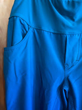 Load image into Gallery viewer, Size 10 Shredly Blue Women's Hiking Pants

