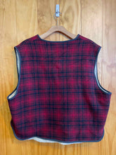 Load image into Gallery viewer, Size 3XL Woolrich Red Women's Vest
