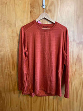 Load image into Gallery viewer, Size Medium Lands End Men's Long Sleeve Shirt
