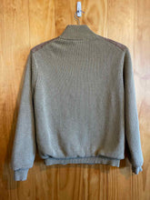 Load image into Gallery viewer, Size Medium Orvis Men's Sweater &amp; Sweatshirt
