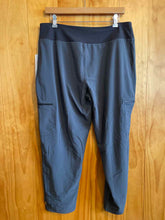 Load image into Gallery viewer, Size L Lucy Grey Women's Leggings
