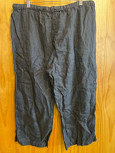 Load image into Gallery viewer, Size Large Orvis Black Women's Pants
