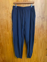 Load image into Gallery viewer, Size 10 Lululemon Navy Women's Pants
