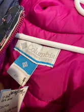 Load image into Gallery viewer, Child Size 4T Columbia Girl&#39;s Jacket
