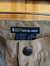 Load image into Gallery viewer, Size 30 5.11 Tactical Men's Pants
