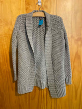 Load image into Gallery viewer, Size S Patagonia Grey Women&#39;s Sweater &amp; Sweatshirt
