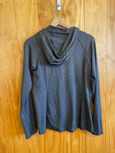 Load image into Gallery viewer, Size S Patagonia Men's Sweater &amp; Sweatshirt
