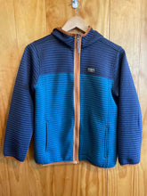 Load image into Gallery viewer, LL Bean Kid's Sweatshirt/sweater
